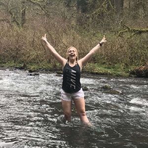 Meet your Posher, Emma